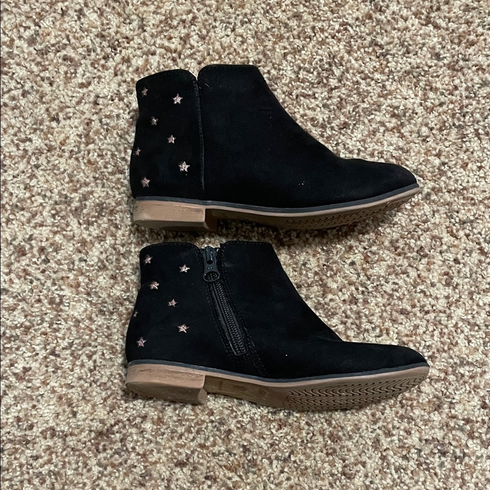 Cat & Jack Black Suede Star-Embellished Ankle Boots